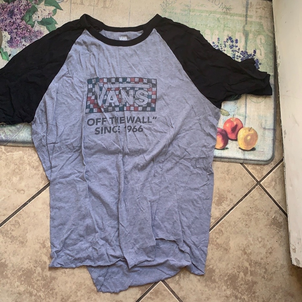 Men’s Vans XXL Half Sleeve Shirt Gray and Black